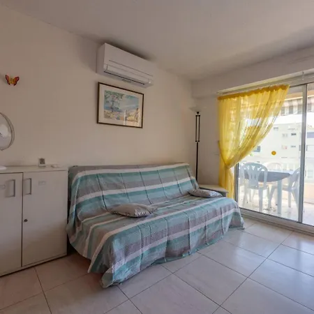 Apartment Superbe T3 Clim / Piscine / Commerces Et Plages. Le Lavandou