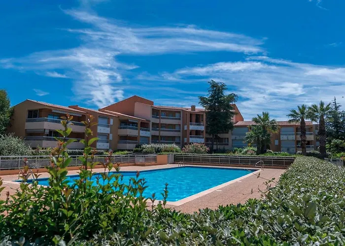 Lägenhet Superbe T3 Clim / Piscine / Commerces Et Plages.